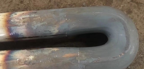 φ51×5 材質20G 含鰭片 相鄰兩管子中心線節(jié)距為80mm 寬度27×80=2160 高度4000mm 鰭片厚度5mm